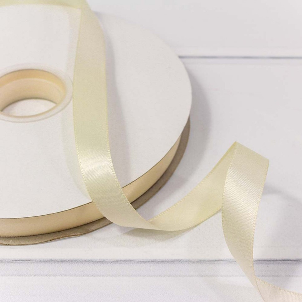 Лента Атласная 1,5см х 110м Полиэстер класс А (Бежевый)