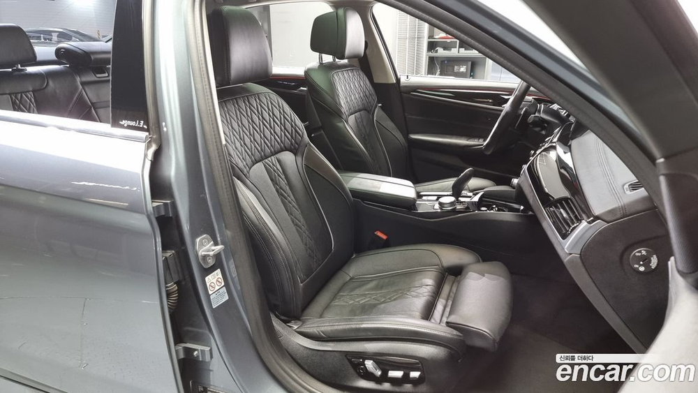 BMW 5 Series (G30) 530i xDrive Luxury Plus (09.2019)