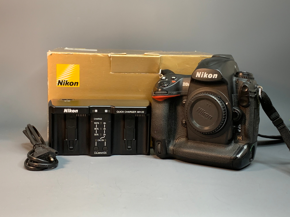 Nikon D3s 88.000 кадров