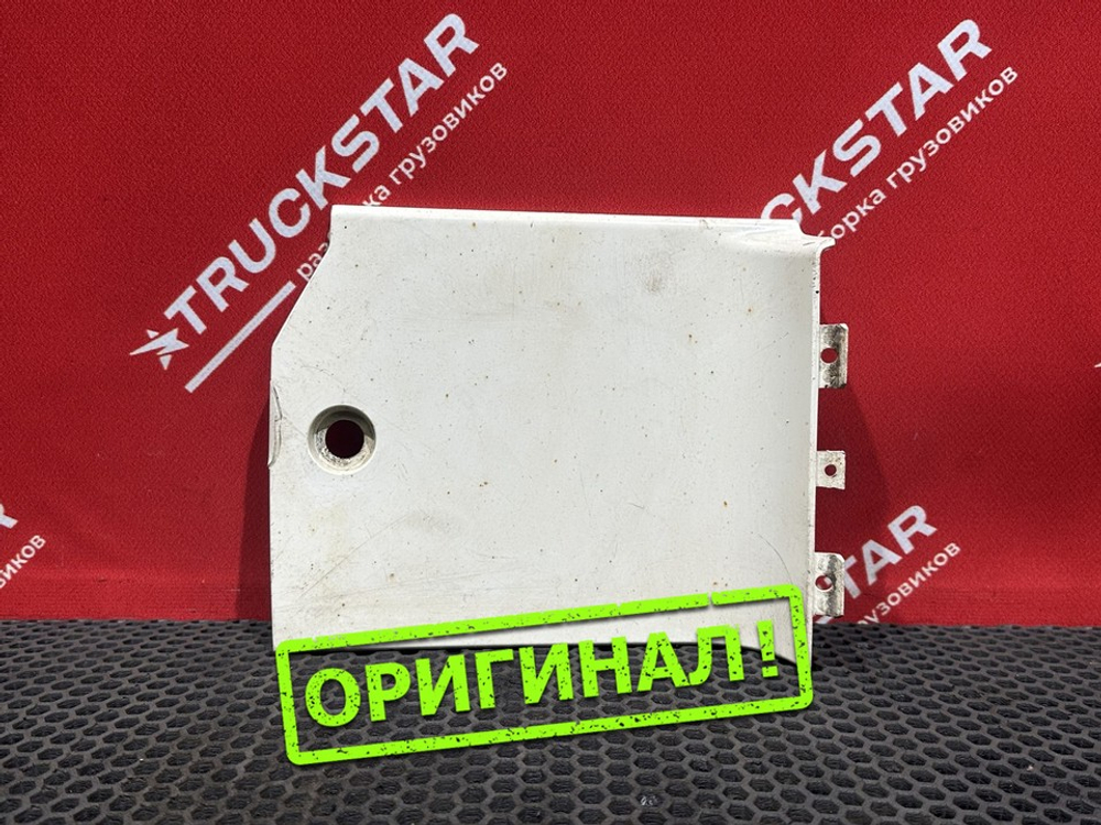 Заглушка корпуса подножки левая