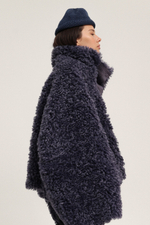 Бомбер двусторонний из экомеха