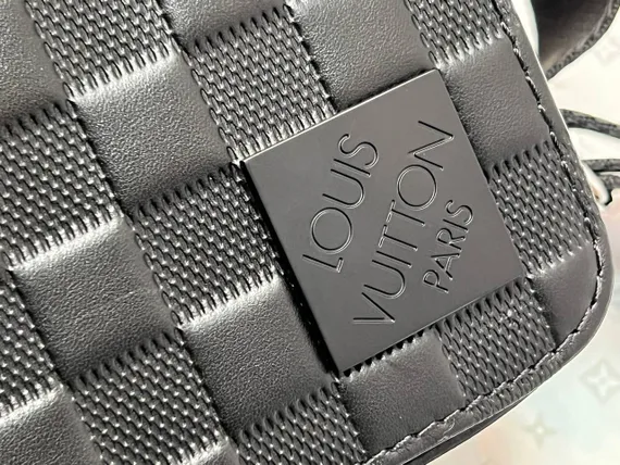 Сумка мужская Louis Vuitton District PM черный