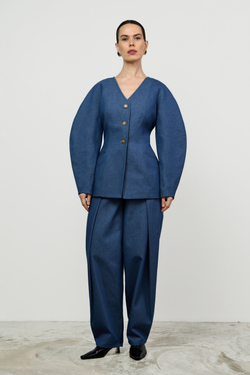 Жакет с объемными рукавами