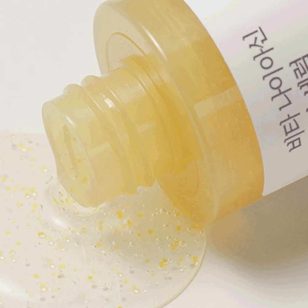 Осветляющая капсульная сыворотка с ниацинамидом Round Lab Vita Niacinamide Dark Spot Serum