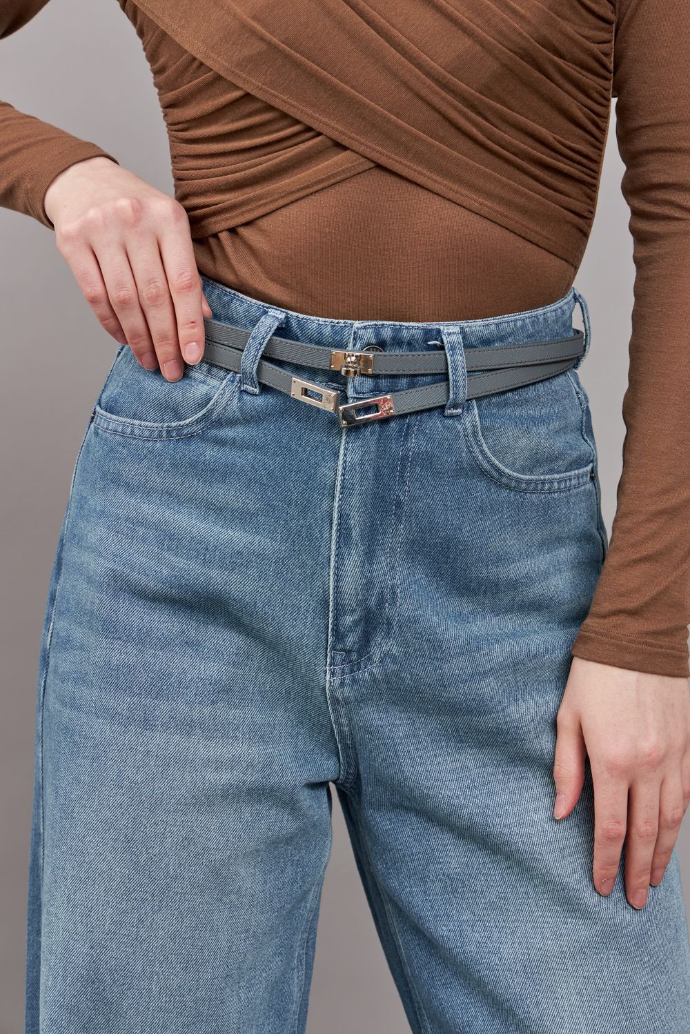 ТОНКИЙ РЕМЕНЬ В ДВА ОБОРОТА D.GREY