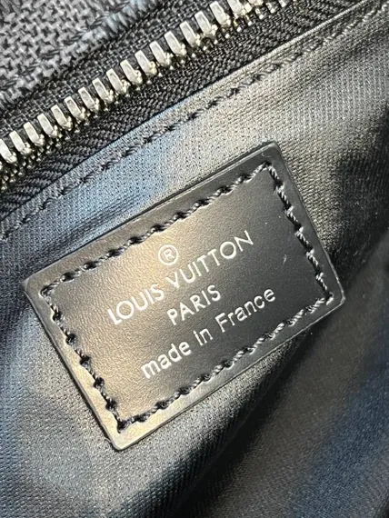 Несессер Louis Vuitton Dopp Kit канва Damier Graphite