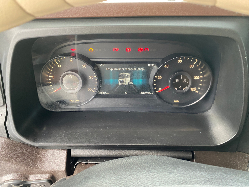 КамАЗ 54901 4x2 Седельный тягач 54901-94 (Дизельный, 11,9 л, 450 л.с., АТ)