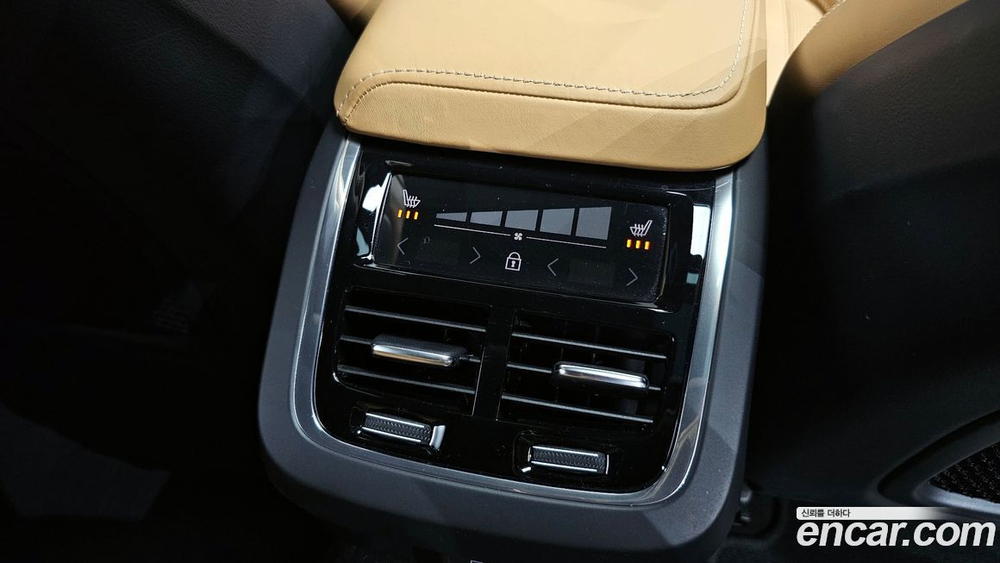 Volvo S60 3 Generation B5 Inscription (10.2021)