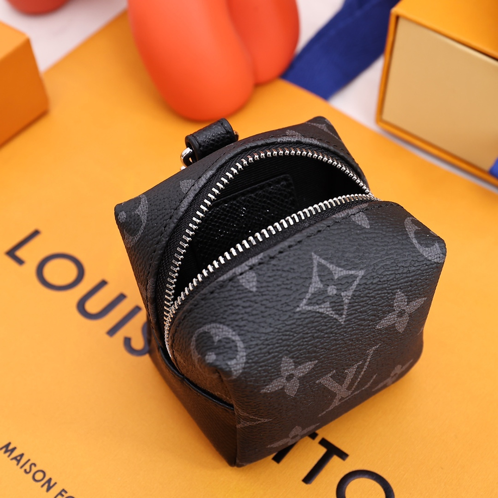 Louis Vuitton Squared Pouch