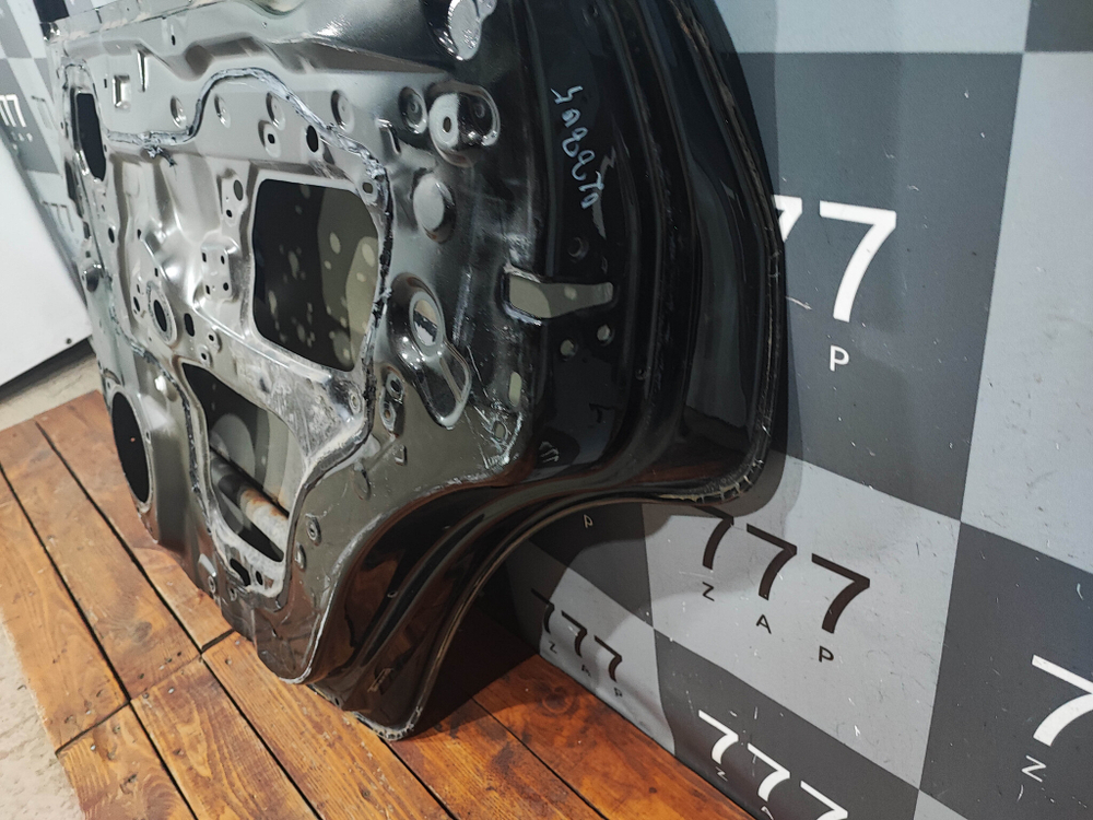 Дверь задняя правая Toyota Land Cruiser 200 15-21 Б/У Оригинал 6700360560