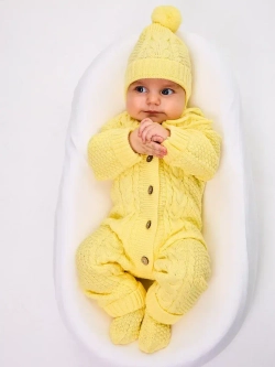 вязаный комбинезон для новорожденных