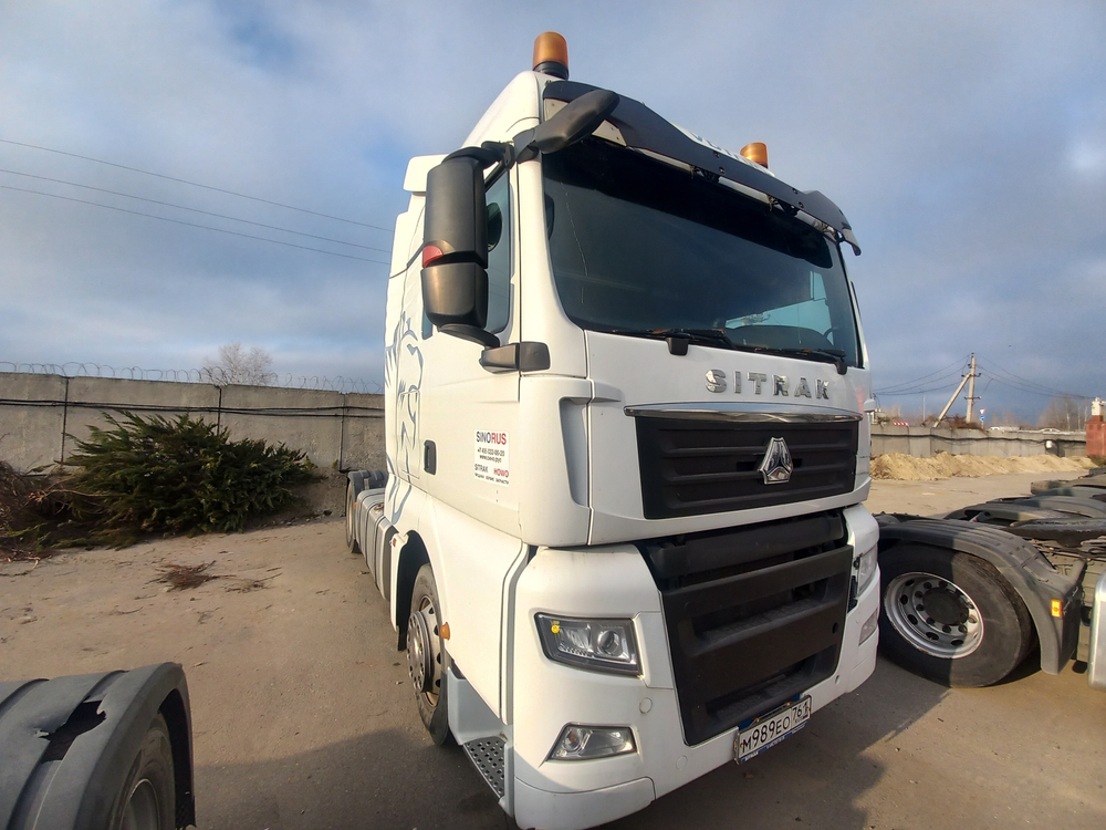 SITRAK C7H 4x2 Седельный тягач ZZ4186V361HE (Дизельный, 12,4 л, 441 л.с., АТ)