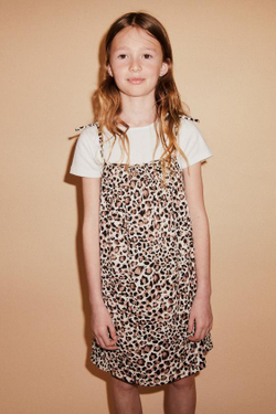 ZARA ПЛАТЬЕ ИЗ ТКАНИ С АНИМАЛИСТИЧЕСКИМ ПРИНТОМ И ФУТБОЛКА, ЛЕОПАРДОВЫЙ