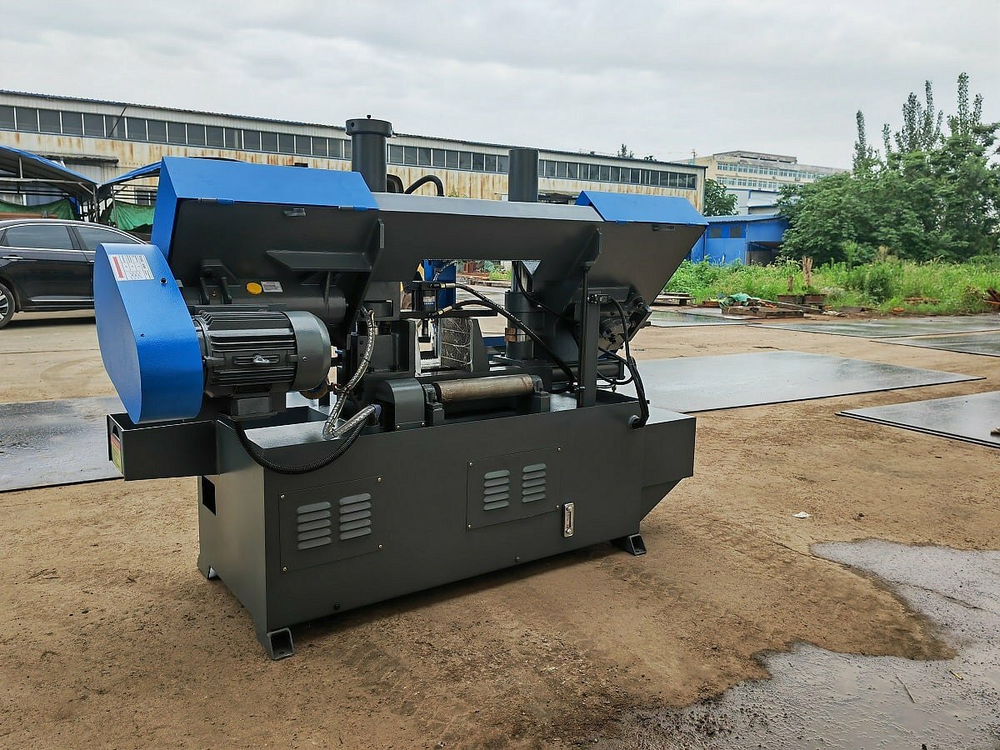 Ленточнопильный станок для резки металла под углом 90° MetalTec BS 350 CH