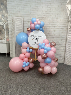 Фотозона на мольберте