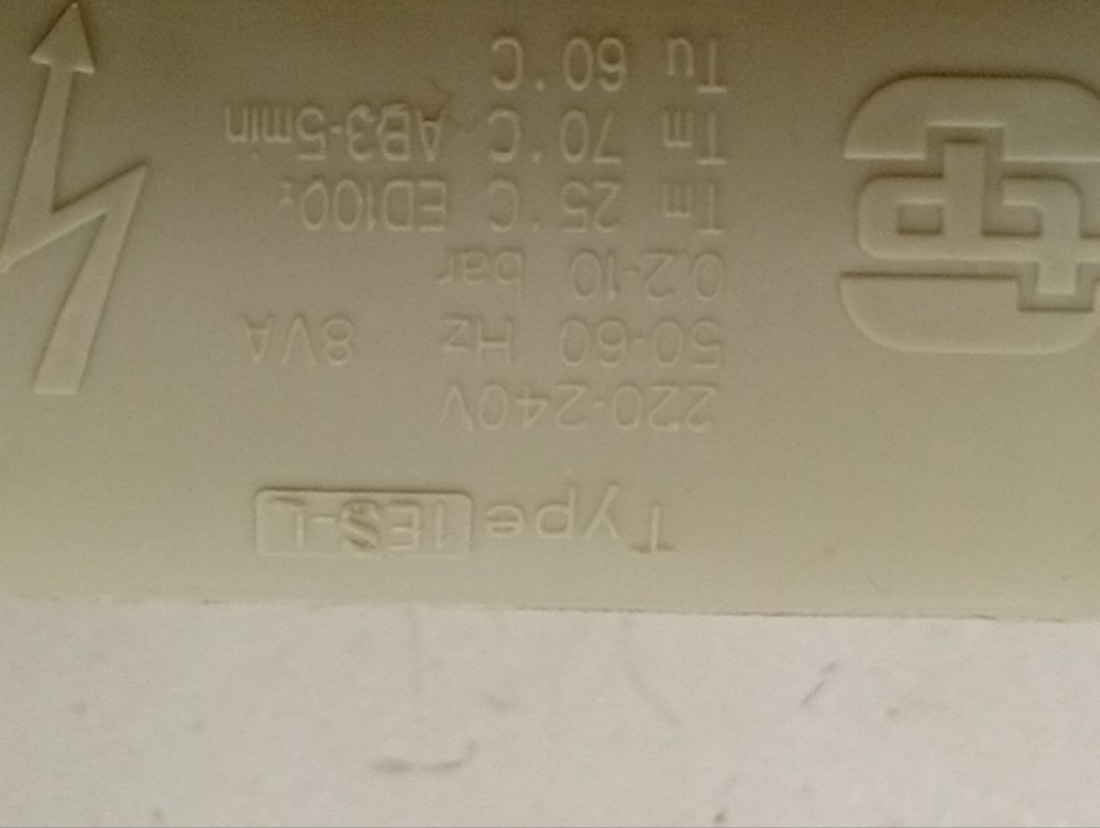 ESL98330 ктп2 Шланг с аквастопом для посудомоечной машины Electrolux AEG Zanussi FWH304ZN б/у