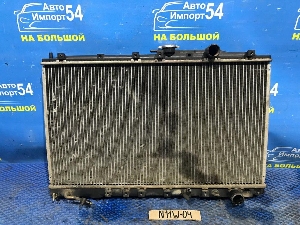 Радиатор двигателя MITSUBISHI RVR 1996