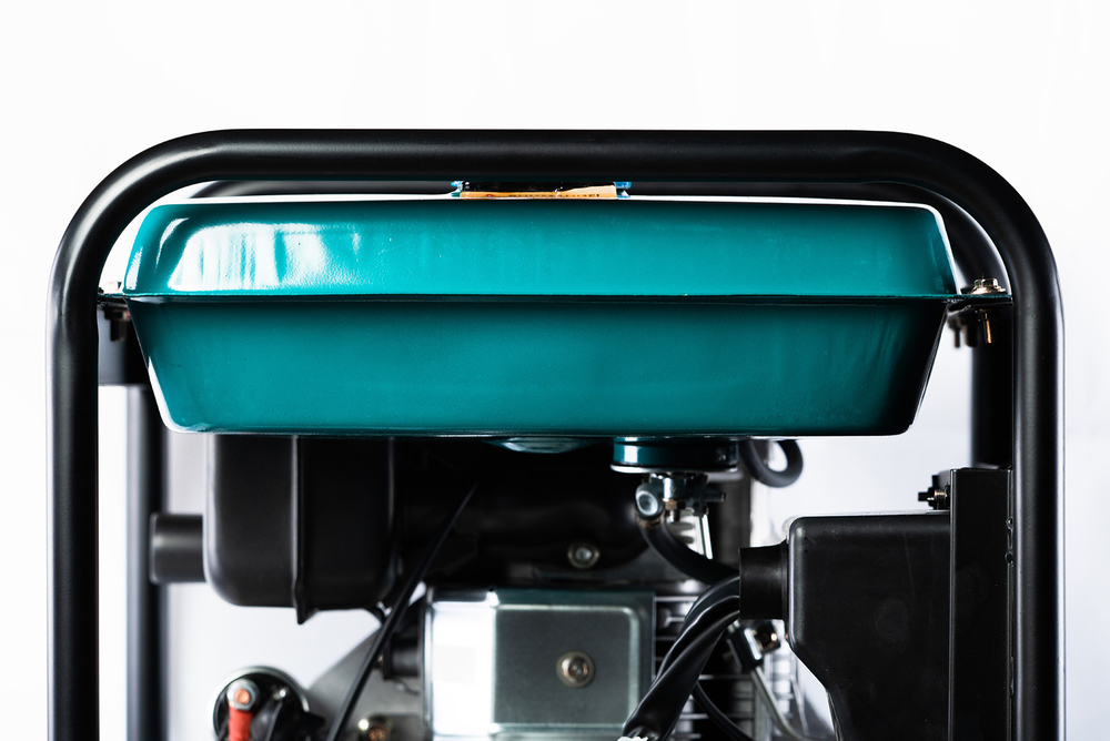 Дизельный генератор Alteco Professional ADG 7500E