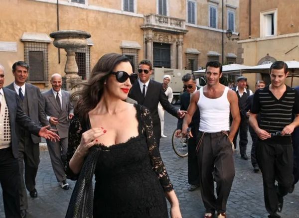 Почему красота раздражает? Почему красота раздражает?