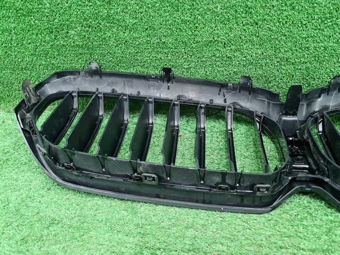 Решетка радиатора BMW 5er G30 (2020-2023)