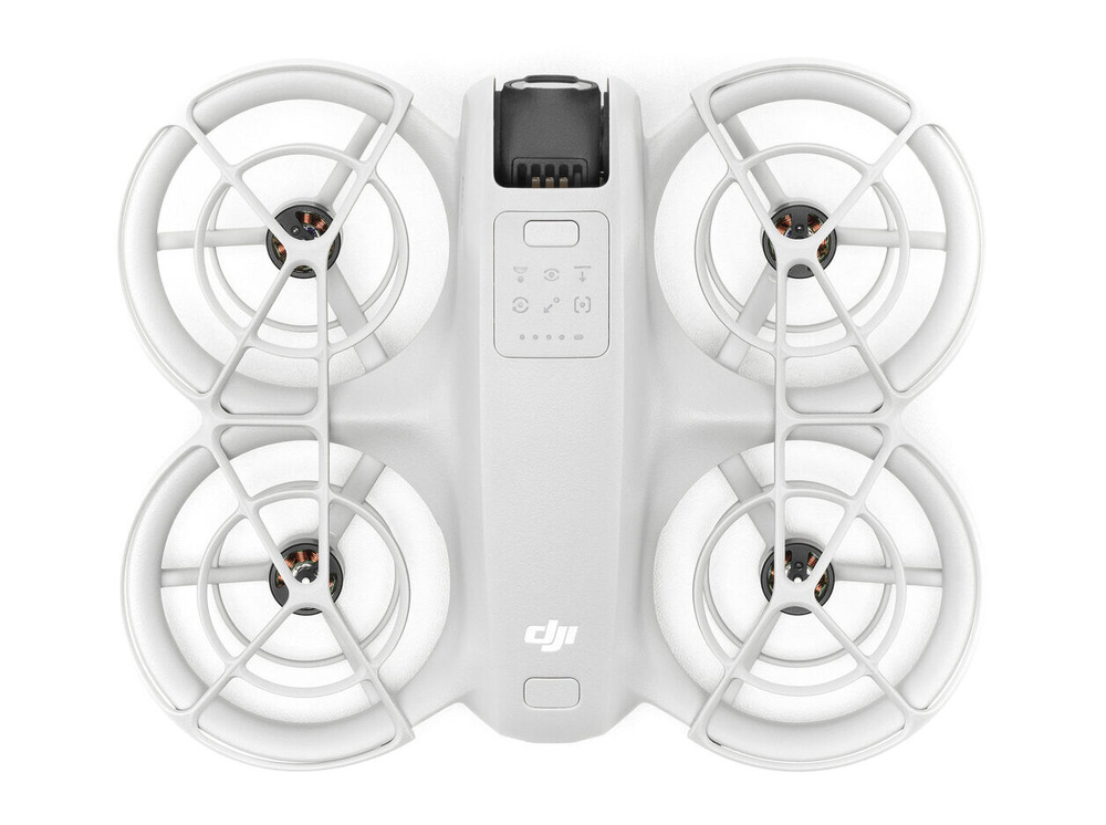 Квадрокоптер DJI Neo Fly More Combo с пультом DJI RC-N3, 135 г, 3 аккумулятора
