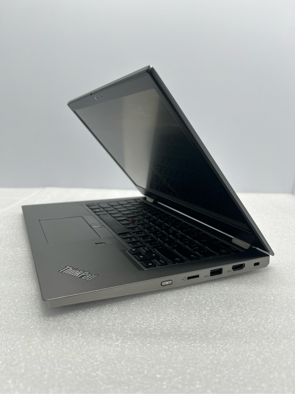 Ноутбук Lenovo ThinkPad L13 (20R30004RT) 13.3"/Intel Core i5-10210U/RAM 8GB/SSD 256GB/Intel UHD Graphics/1920x1080/IPS/WIndows 11/Подсветка кл-ры: LED/Цвет:серый. Состояние: Уценка/дефект корпуса