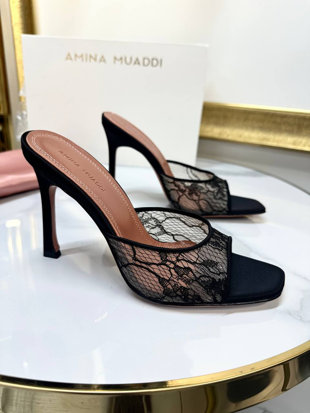 Туфли Amina Muadi