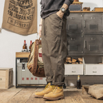 Брюки повседневные брюки с четырьмя пуговицами от кармана.Сезон весна и осень