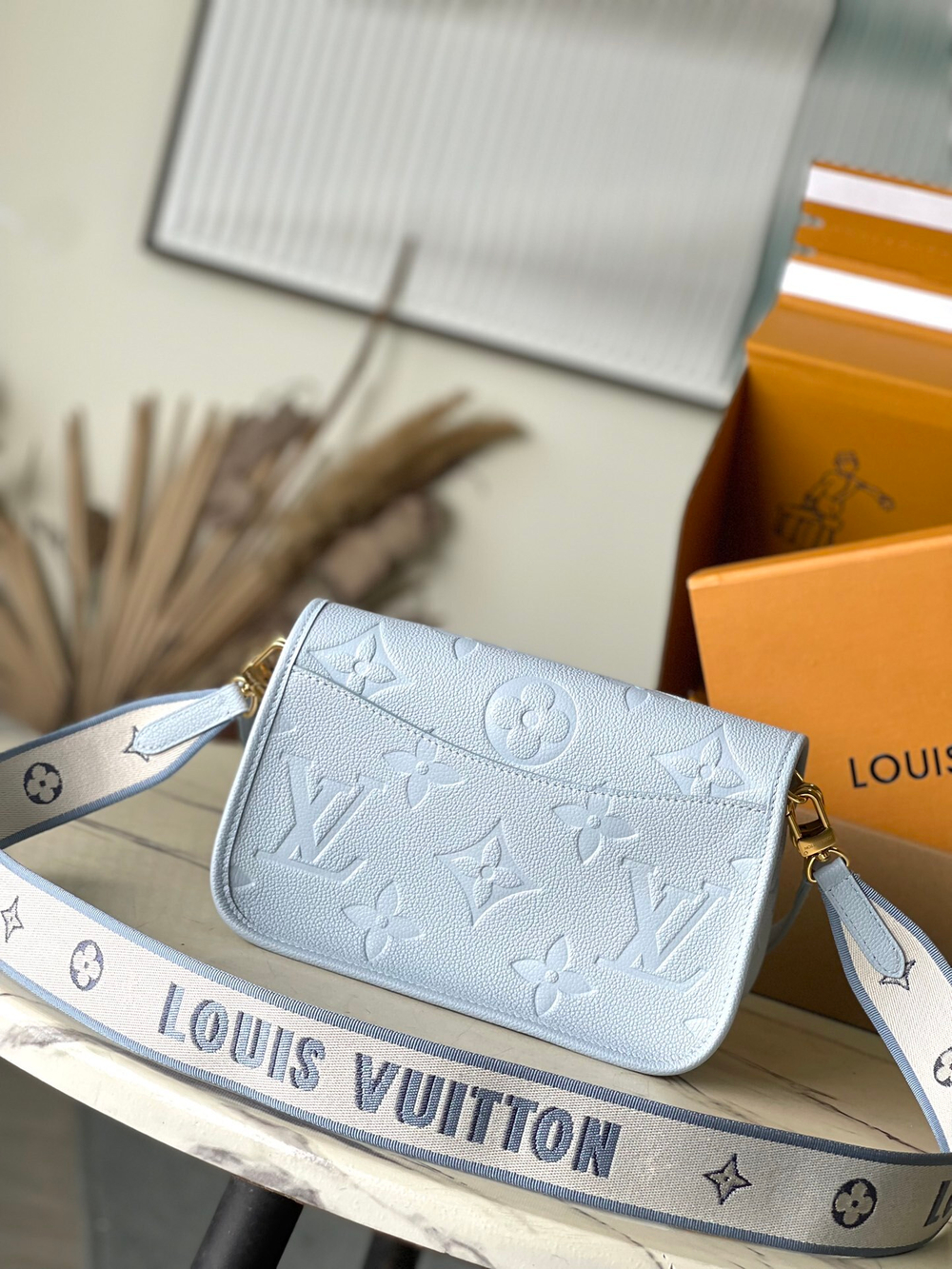 Louis Vuitton Diane