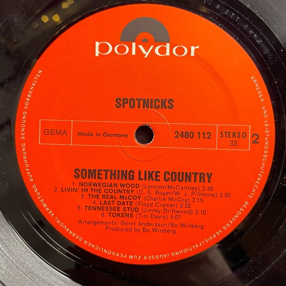 Винтажная виниловая пластинка LP Spotnicks Something Like Country (Germany 1972)