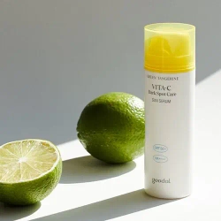 Goodal Green Tangerine Vita C Dark Spot Care Sun Serum SPF50+ PA++++ солнцезащитная сыворотка