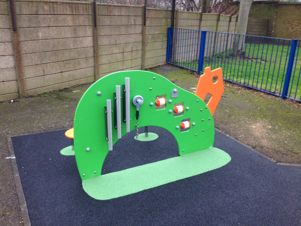 Игровой элемент Домик  для развития тактильных навыков