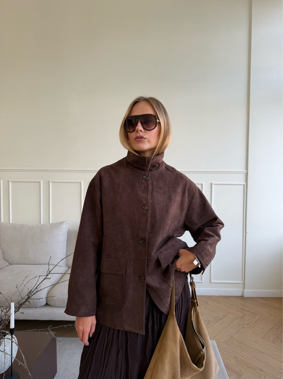 Замшевая куртка шоколад