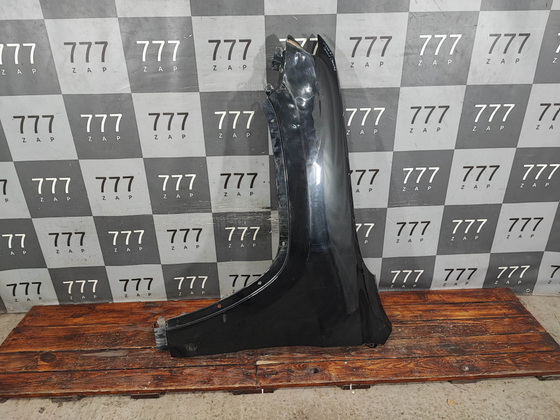 Крыло переднее левое Jeep Grand Cherokee (WK2) 13-22 Б/У Оригинал K55369597AF