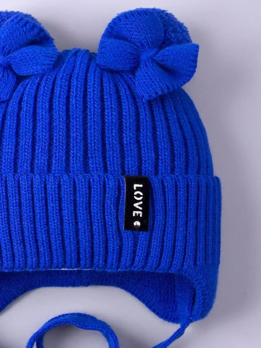 Шапка вязаная демисезонная для девочки