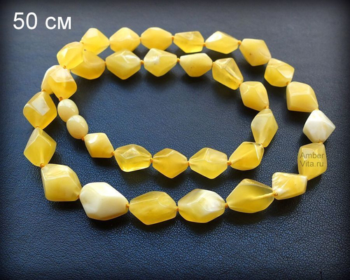 Бусы из гранёного янтаря