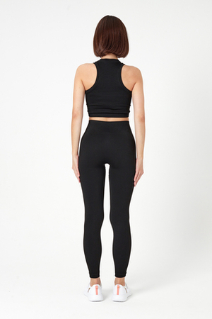 Топ халтер бесшовный