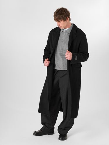 Черное шерстяное пальто HEATHEN