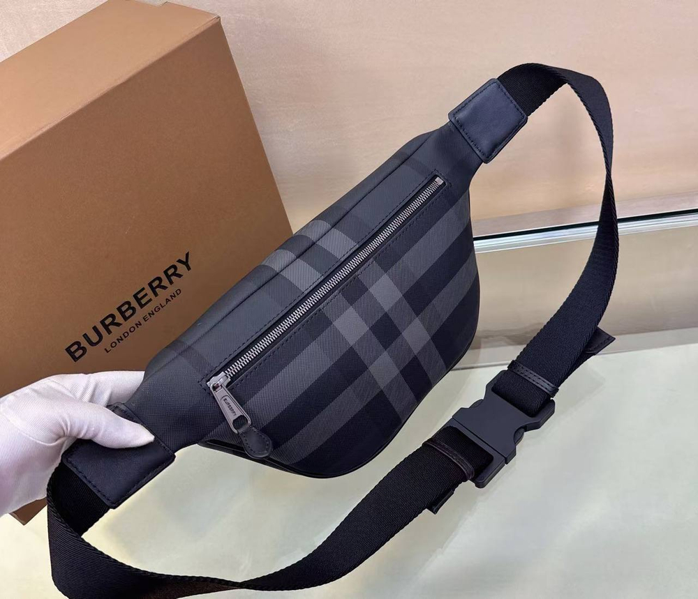 Сумка Burberry