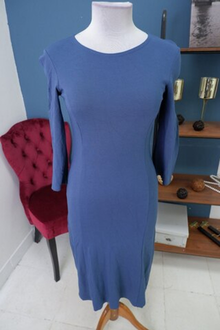 Платье Stets однотонное 42 размер