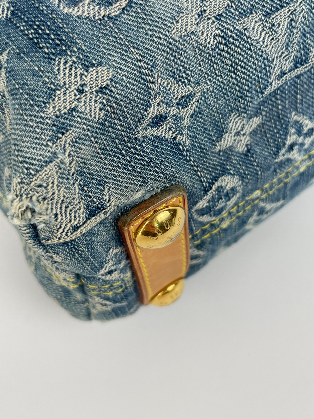 Сумка Louis Vuitton BLUE MONOGRAM DENIM & VACHETTA LEATHER BAGGY PM