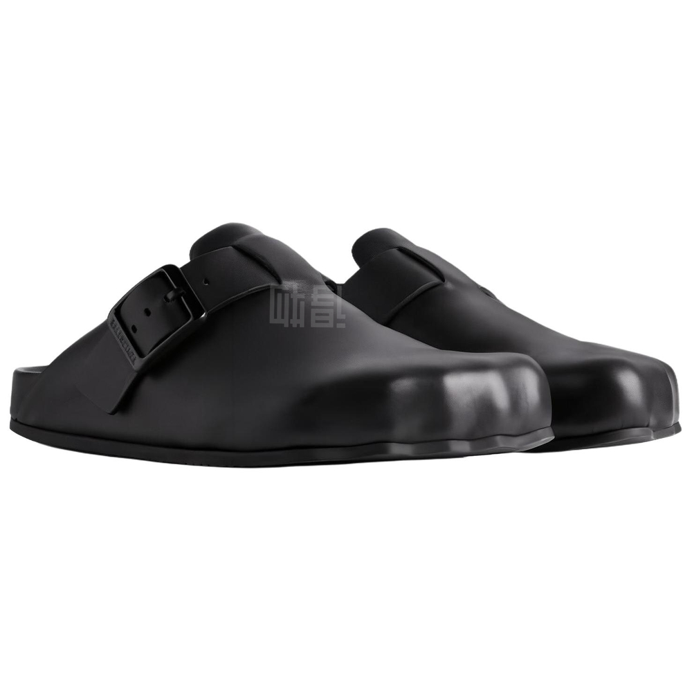 Balenciaga Sunday