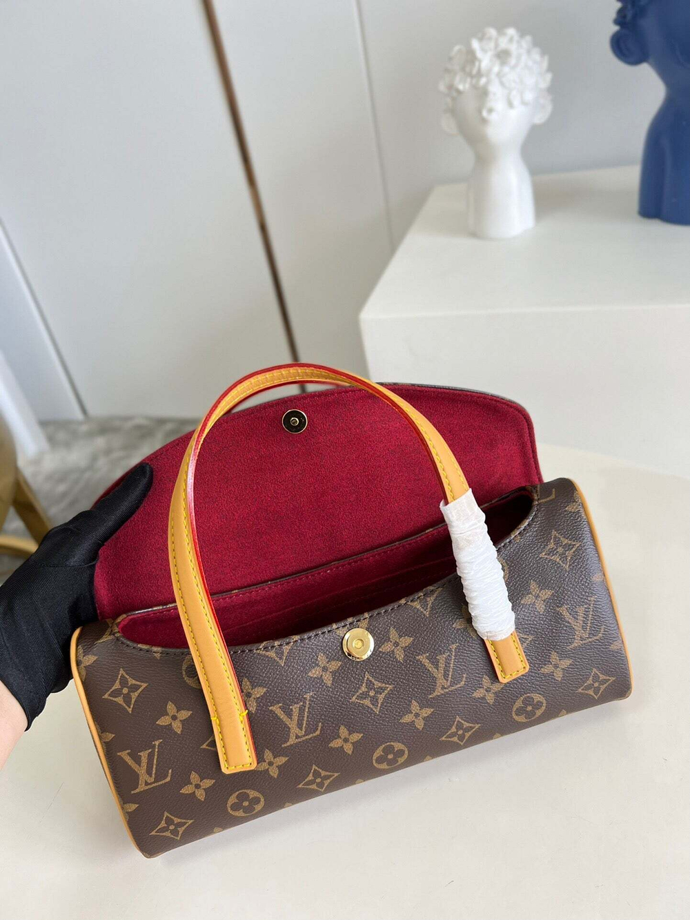 Louis Vuitton Sonatine