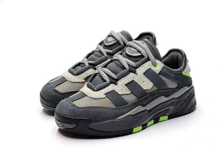 Кроссовки нат. кожа (36-41)р. / шт. 6788/711