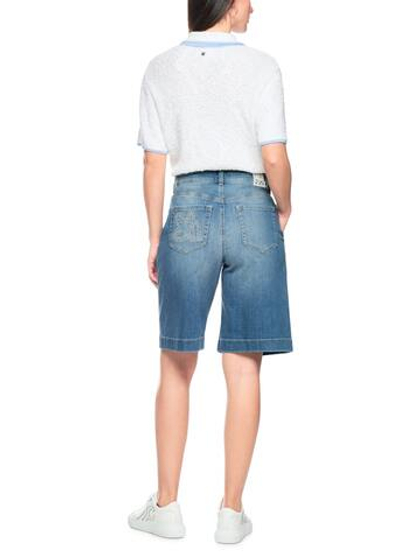 Marc Cain Шорты - бермуды с вышивкой