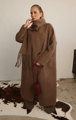 Пальто двустороннее оверсайз с шарфом