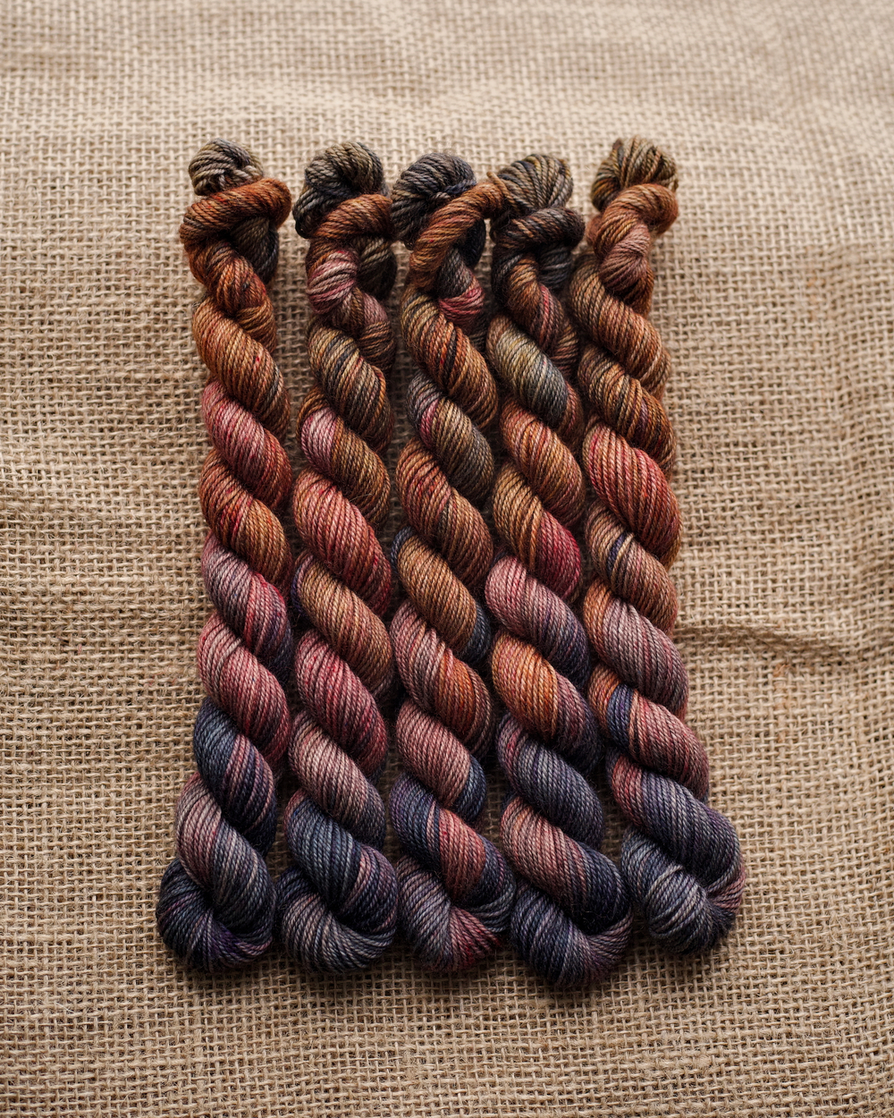 Носочная пряжа с пухом яка "Вершины на закате" (мини)