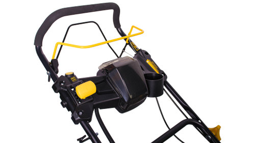 Газонокосилка бензо Champion  LM5346E (4,4кВт 53см 70л 37кг) самоходная, эл. запуск