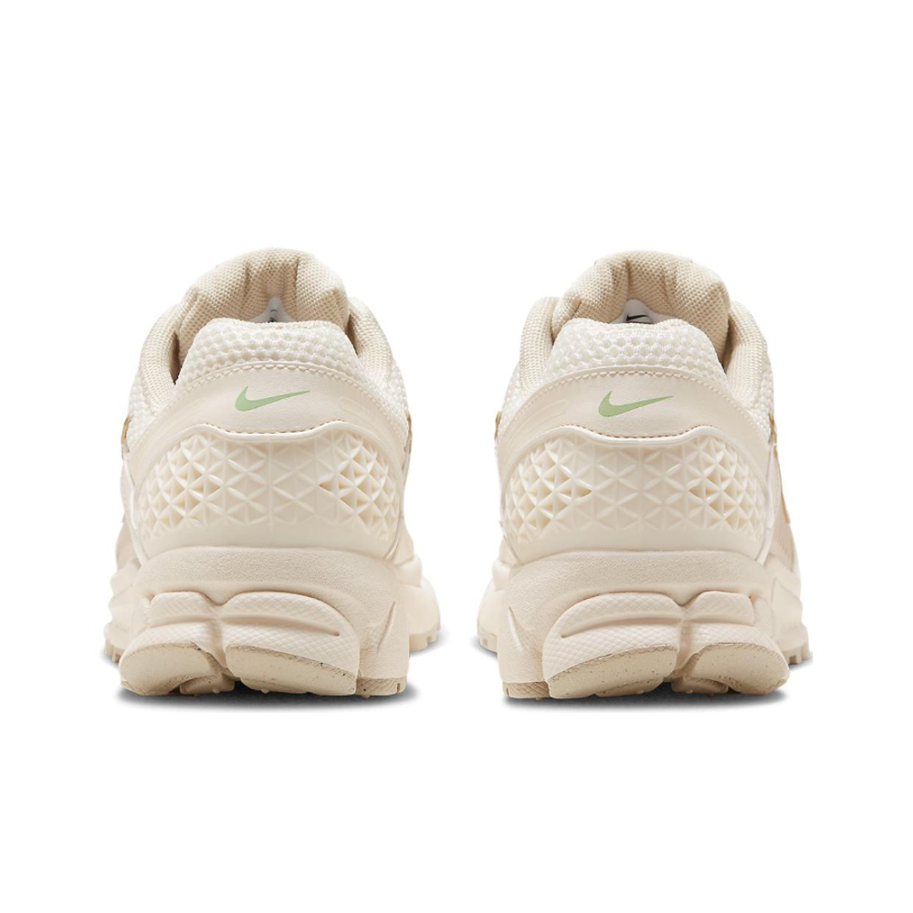 Кроссовки Nike Air Zoom Vomero 5 'Sail Light Orewood Brown' FQ6868-111