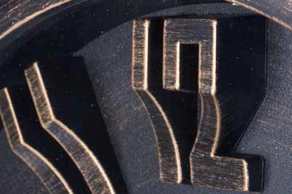 Часы настенные Lowell 00825R